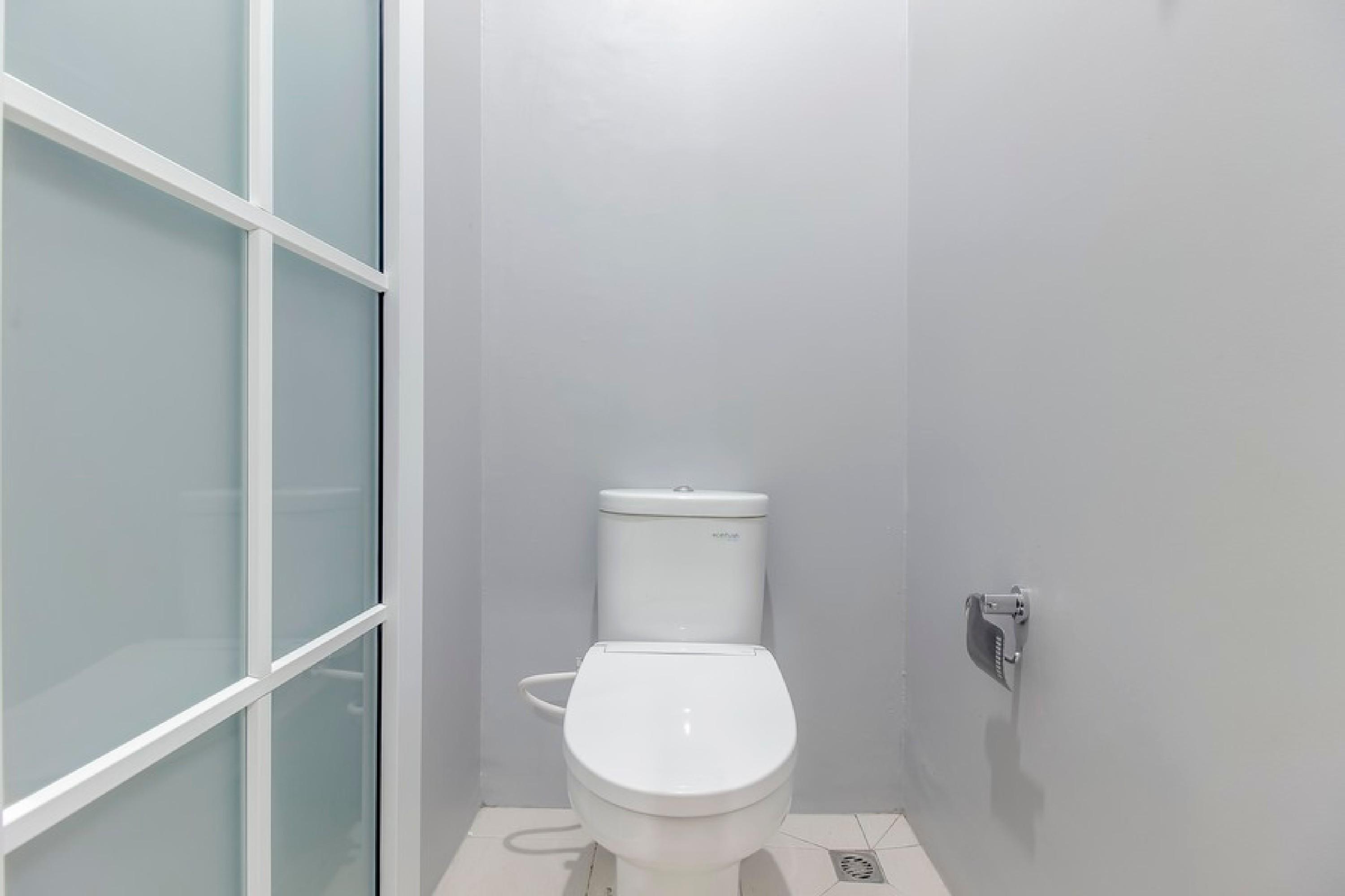 Reddoorz Plus @ Kwitang 2 Jakarta Exteriör bild