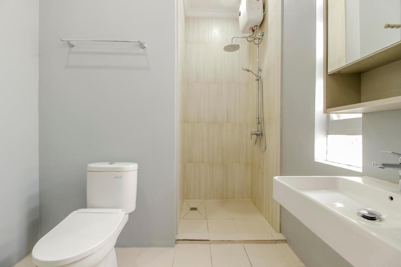 Reddoorz Plus @ Kwitang 2 Jakarta Exteriör bild
