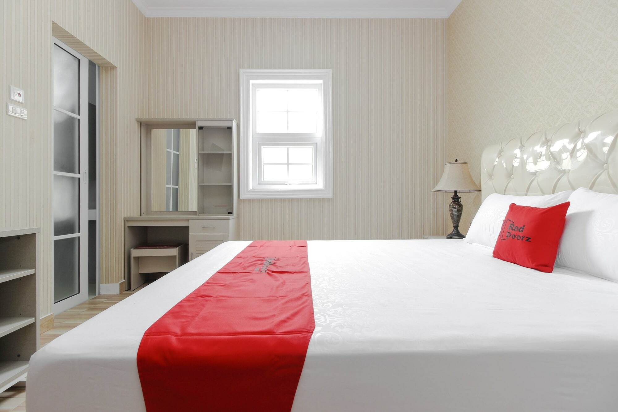 Reddoorz Plus @ Kwitang 2 Jakarta Exteriör bild