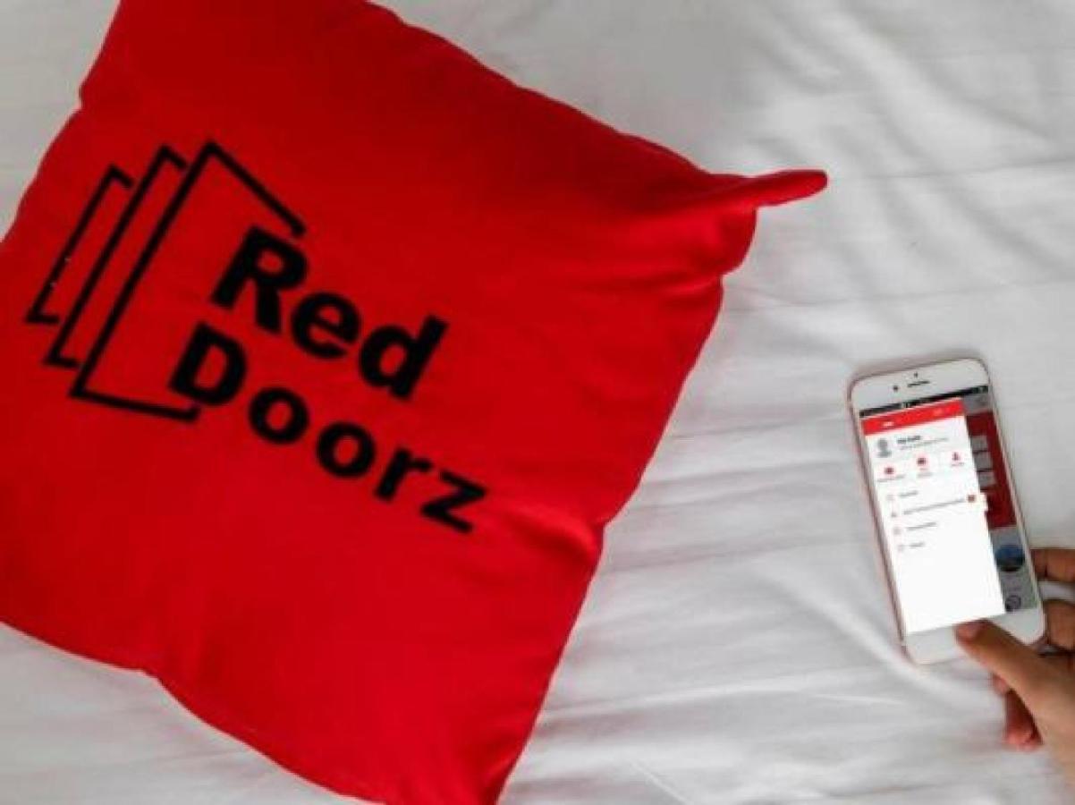 Reddoorz Plus @ Kwitang 2 Jakarta Exteriör bild